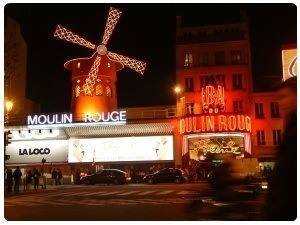 Moulin Rouge con il celebre mulino