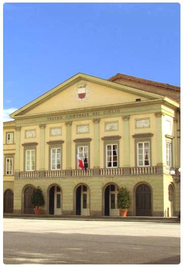 Teatro del Giglio a Lucca