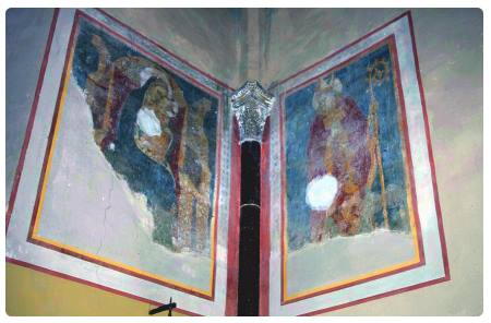 Affresco della Madonna in Treno e di San Vittorino - Cappella del Sacramento - Chiesa di San Pietro
