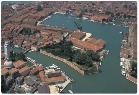 Arsenale di Venezia dall'alto