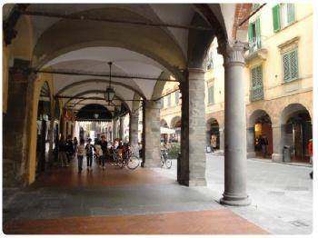 Borgo Streeto Pisa