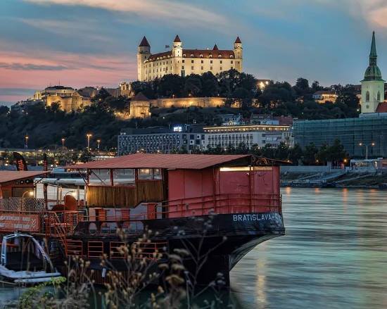 Bratislava - Veduta dal fiume