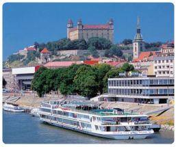 Bratislava - Veduta dal fiume