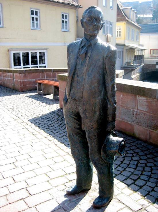 Calw - Scultura dedicata a Hermann Hesse