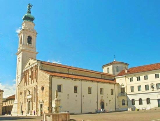 Piazza del Duomo a Belluno