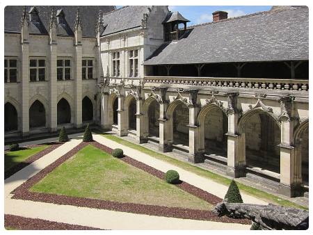 Chiostro de la Psalette (Chiostro dei Salmi)