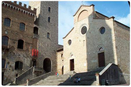 Collegiata San Gimignano esterno