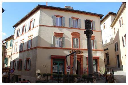 Colonna Romana con stemma mediceo