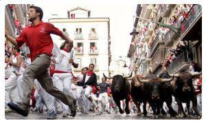 Pamplona - Inseguimento dei tori durante Fiesta di San Fermin