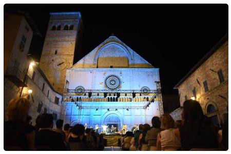 Festival UniversoAssisi (fine Luglio)