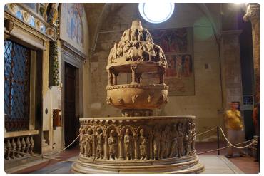 Basilica Di San Frediano A Lucca