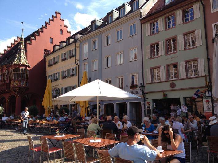 Foto bar piazza Friburgo