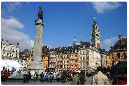 Grand Place (Place Général de Gaulle)