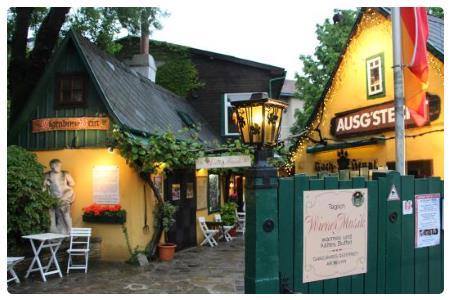 Grinzing - Vienna - Heurigen