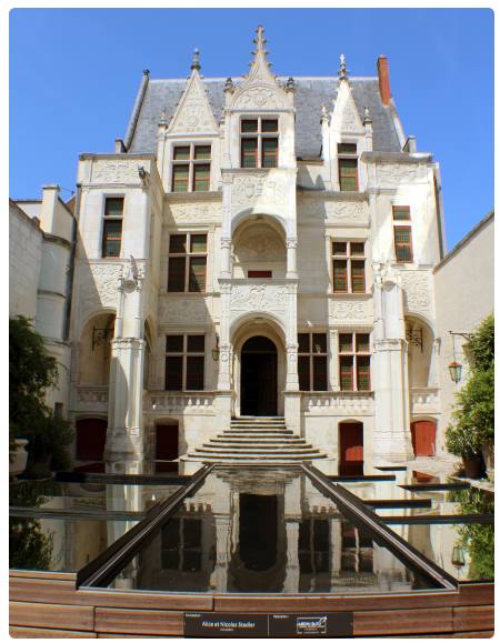 Stazione Ferroviaria e Centro Congressi Vinci