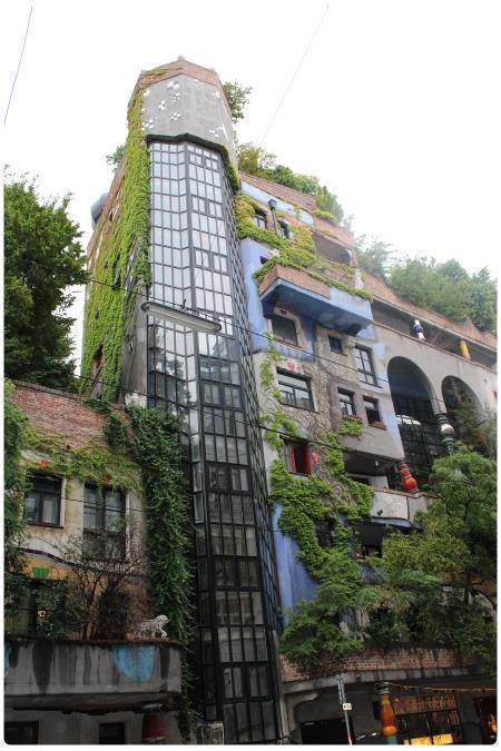 Hundertwasser Krawina Haus a Vienna
