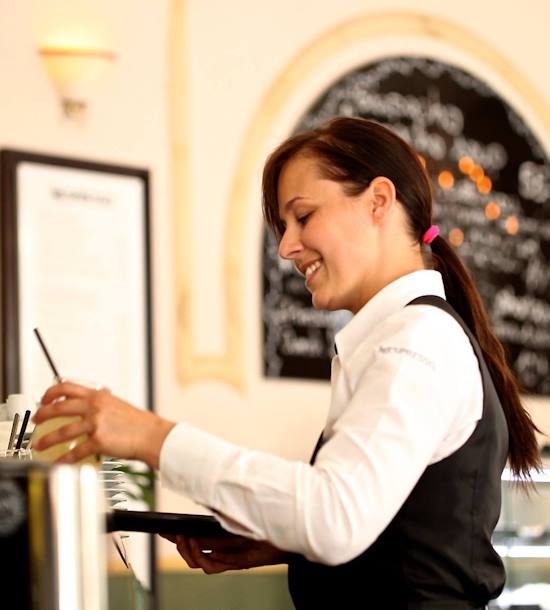 Trovare lavoro in un bar