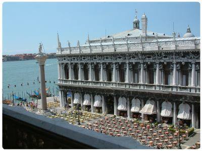  Libreria Sansoviania