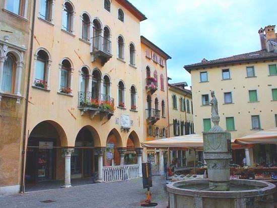 Piazza dell'Erbe