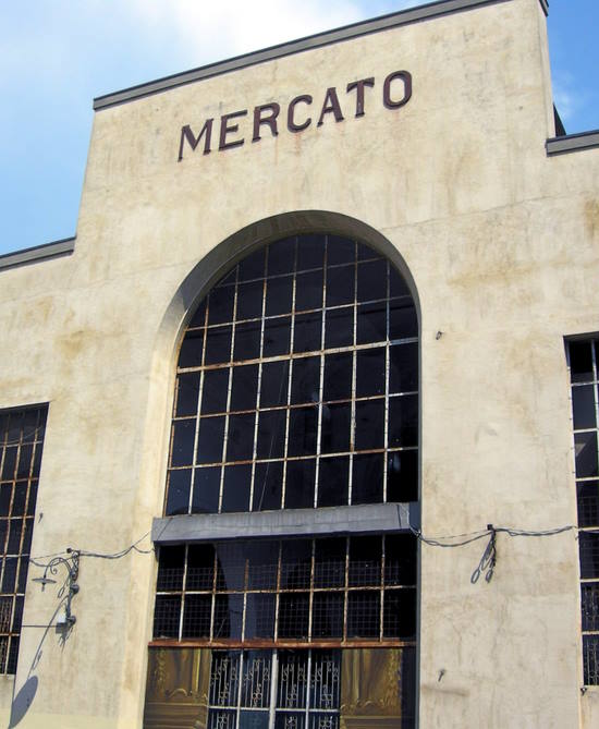 Mercato del Carmine