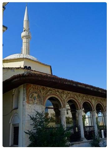 Moschea Et'hem Bey a Tirana