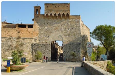Mura di San Gimignano ed antiche porte e bastioni