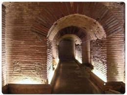 Napoli - Teatro romano nel sottosulo della città