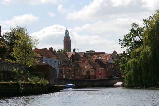 Norwich sul fiume