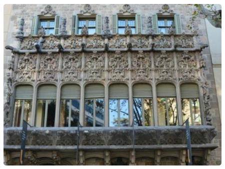 Casa Àsia (Palau de Baró Quadras)