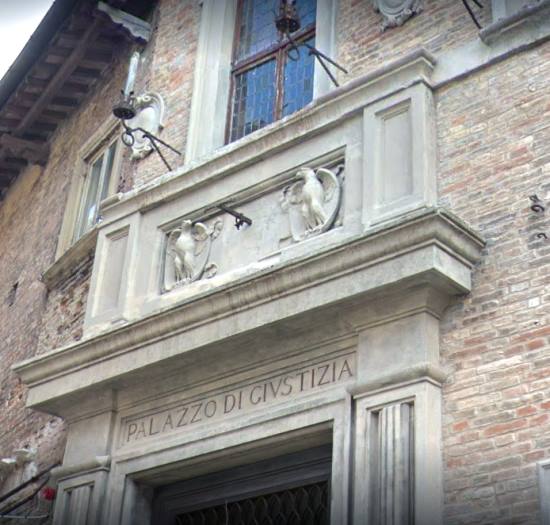 Palazzo Mauruzi della Stacciola-Gherardi