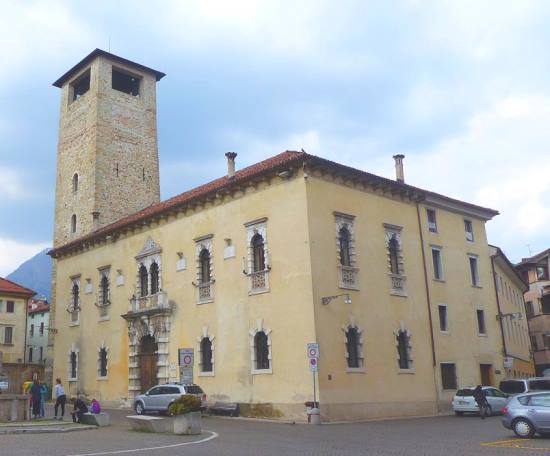 Palazzo dei Vescovi e Torre Civica