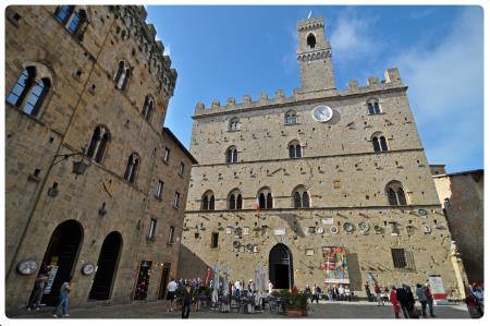 Palazzo dei Priori - Volterra
