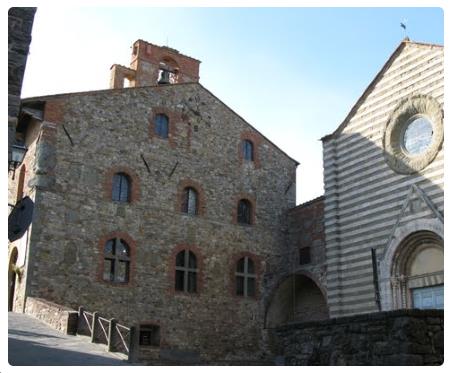 Palazzo Pretorio a Lucignano