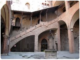 Palazzo Re Enzo