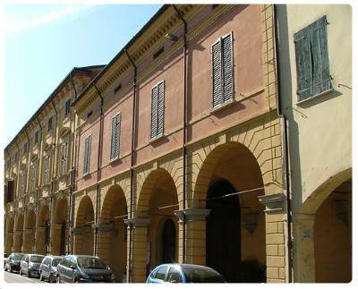 Palazzo Scarselli Tassinari