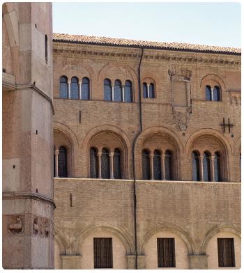 Palazzo Vescovile a Parma