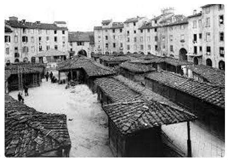 Piazza Anfiteatro - Ai tempi del mercato