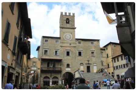 Piazza della Repubblica Cortona