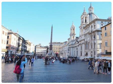 Piazza Navona e Chiesa di Sant’Agnese in Agone a Roma