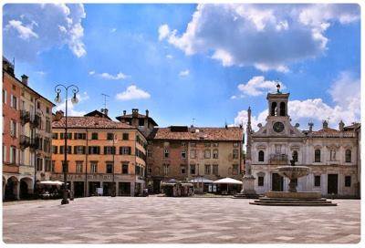 Piazza San Giacomo a Udine