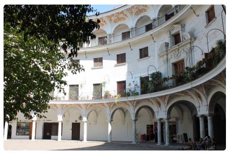 Plaza del Triunfo a Siviglia