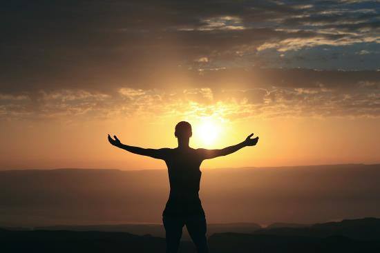 10 cose per restare positivi quando la vita ti gira contro