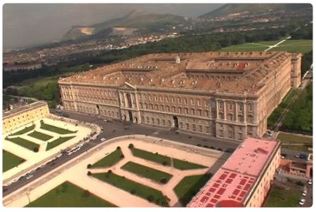 Reggia di Caserta dall'alto