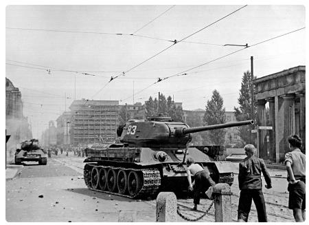 Che cos'è la Rivolta del 1953 a Berlino?