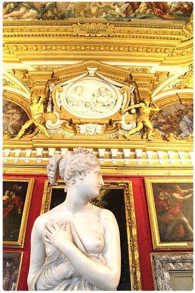 Sala di Venere con Venere Italia di Canova - Galleria Palatina