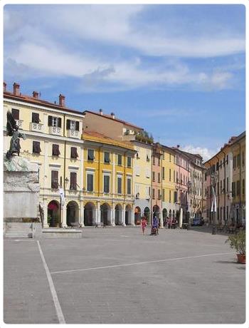 Sarzana