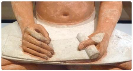 Lo Scriba Seduto - Particolare - Louvre