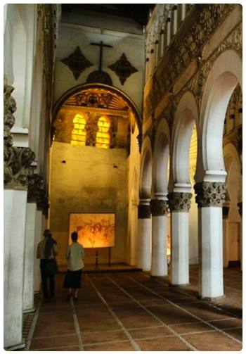 Sinagoga di Santa María La Blanca a Toledo