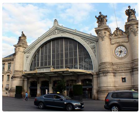Stazione Ferroviaria e Centro Congressi Vinci