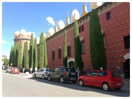 Teatro-Museo Dalí